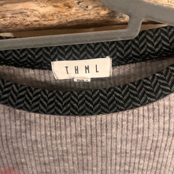 THML Gray Ribbed Sweater - Picture 4 of 6